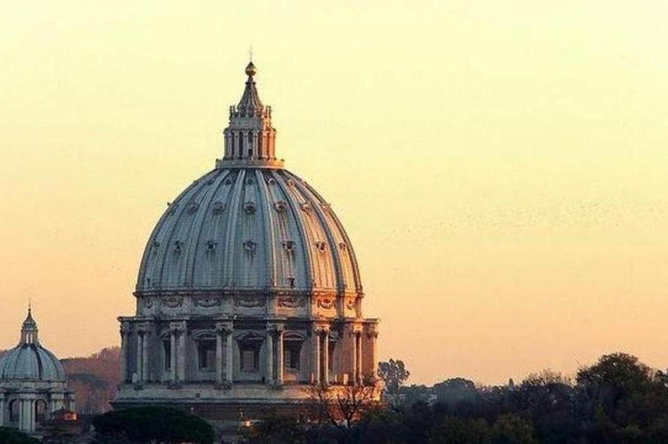 Vatican Museum, Mask Cabinet and Sistine Chapel Private Tour - Explore Vaticans Secret Rooms