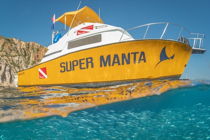 2 Tank Tour in Cabo San Lucas Reserve, Certified Divers With MANTA - Amenities and Equipment