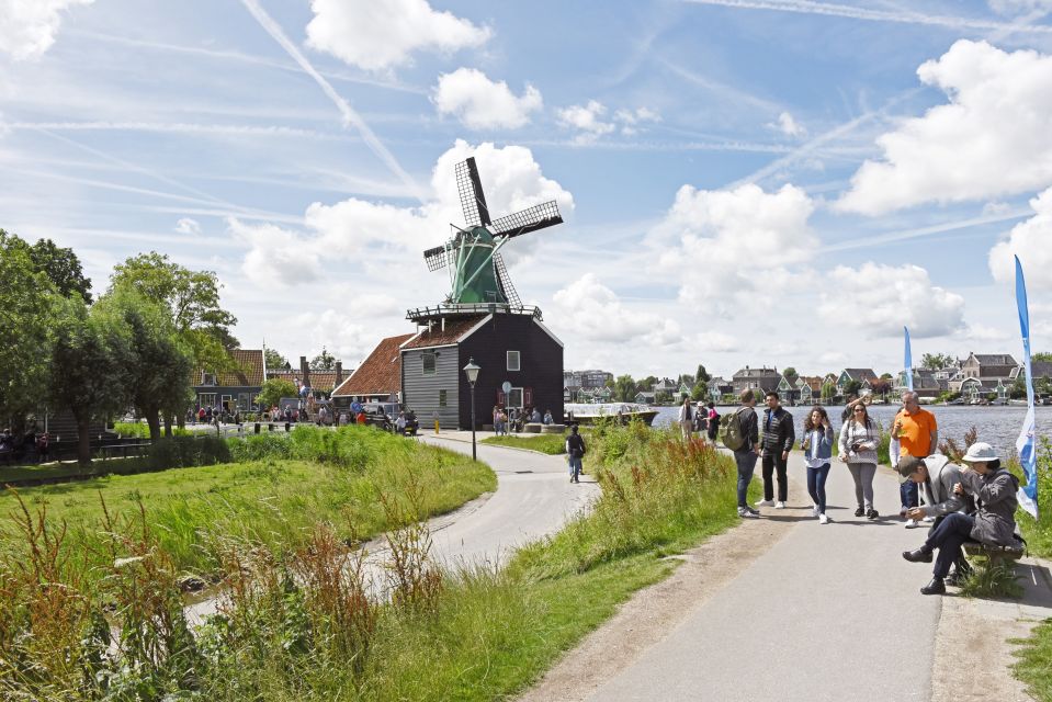 Amsterdam: Keukenhof and Zaanse Schans Live Guided Day Tour - Additional Information