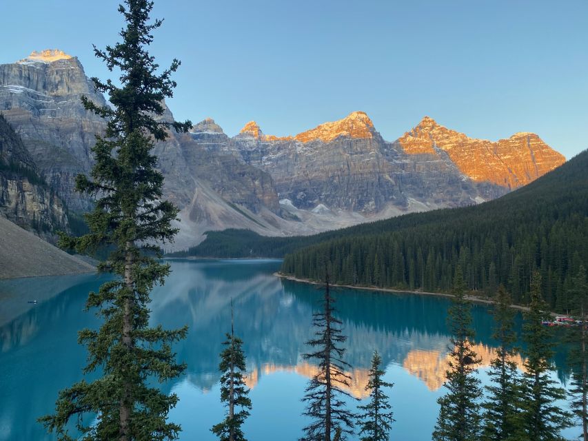 Banff/Canmore: Sunrise Experience at Moraine Lake - Full Experience Description