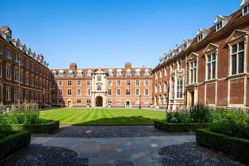 Cambridge: 2-Hour Private University Walking Tour - Meeting Point