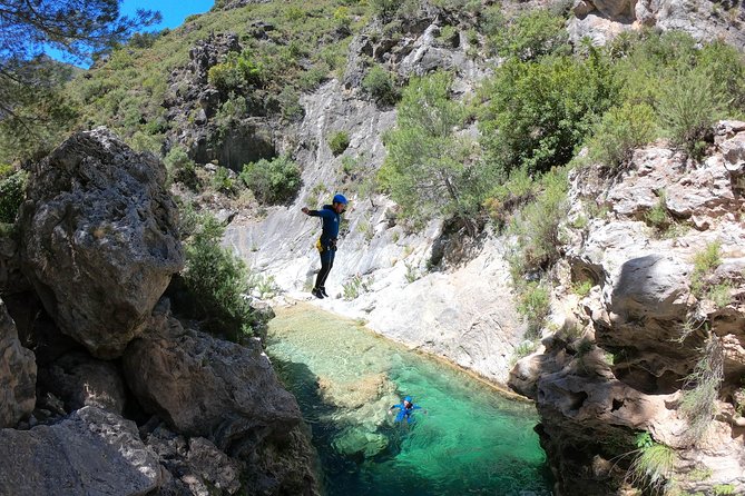 Canyoning Rio Verde - Meeting Point: Calle Chillar, Nerja