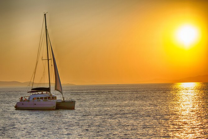 Catamaran Day & Sunset Cruises With Meals Drinks and Transportation - Host Appreciation