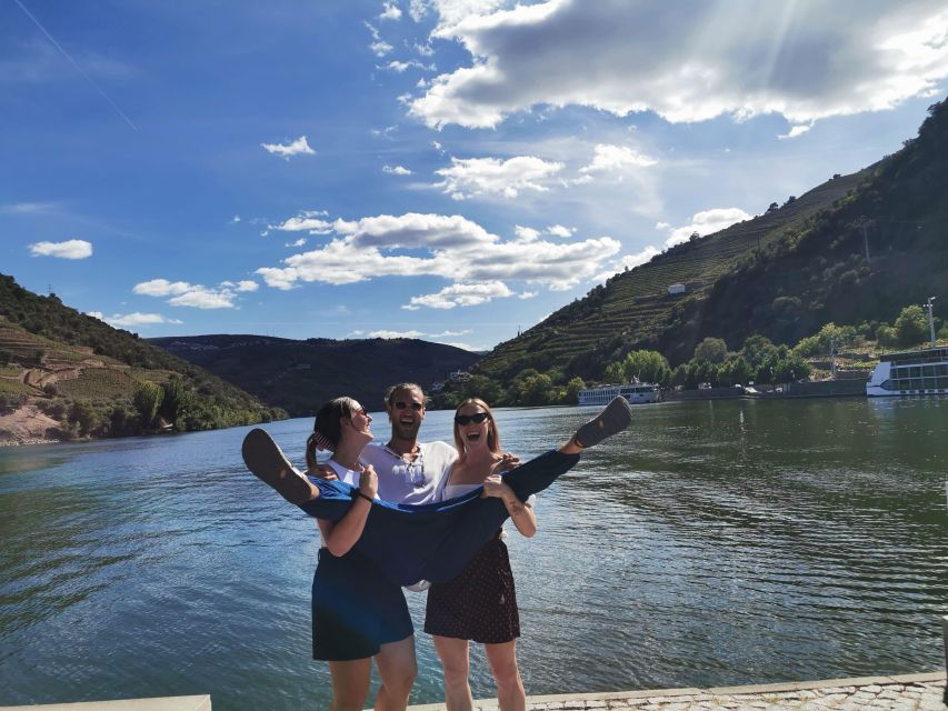 Douro Exclusive: Places Tour - Itinerary Stops and Activities
