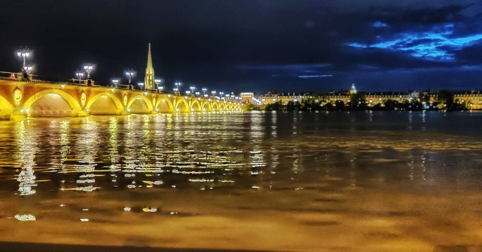 Exclusive! Bordeaux: Nighttime Highlights Walking Tour - Expert Guidance Through the Night
