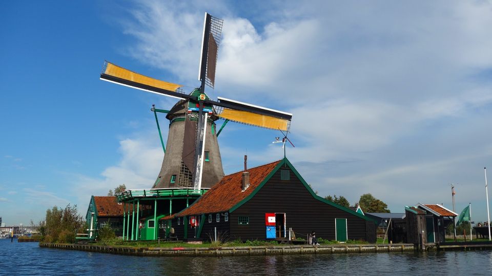 From Amsterdam: Windmills, Volendam, & Marken Private Tour - Location