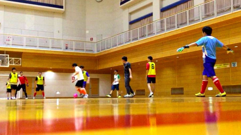 Futsal in Osaka & Kyoto With Locals! - Outdoor Session Attire