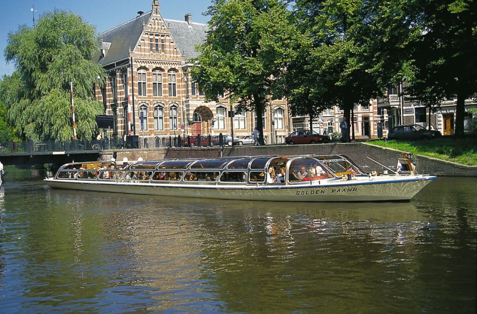Groningen: City Canal Cruise - Common questions