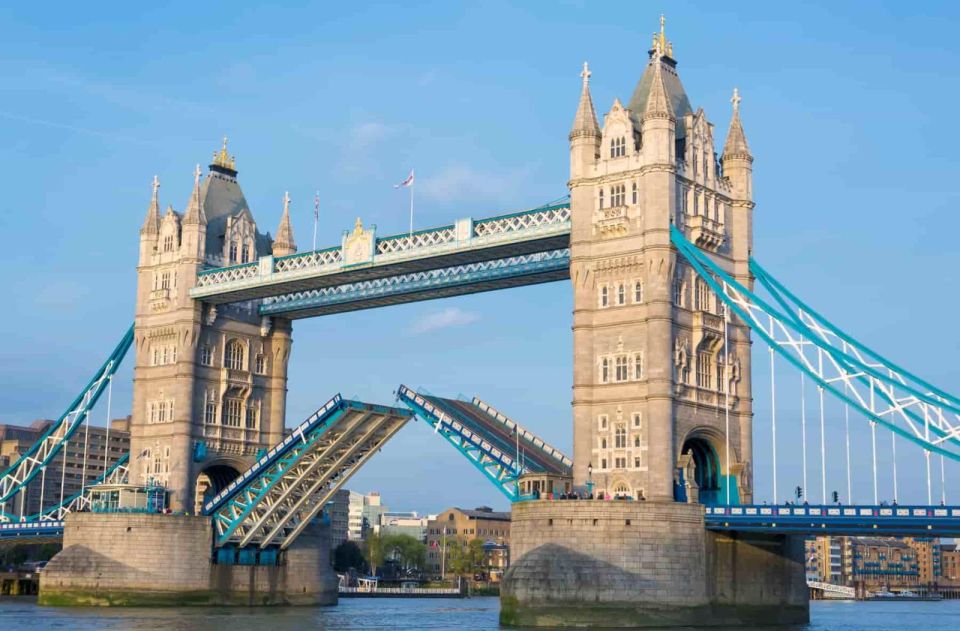 Luxury Executive Tour: From London to Ely & Cambridge - Important Information