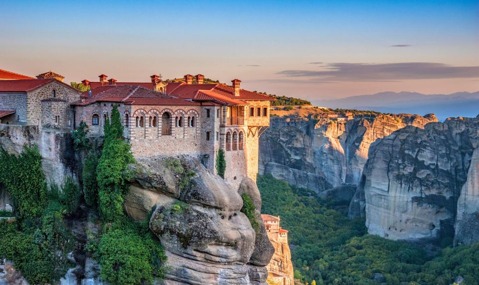 Meteora: Morning Half Day Sightseeing and Monasteries Tour - Important Information