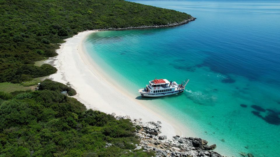 Nydri: Island Hopping Boat Cruise With Beach BBQ - Customer Reviews