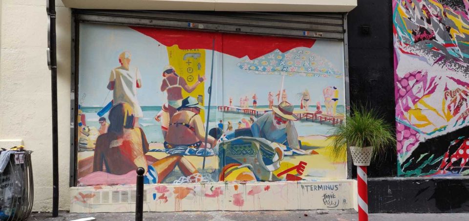 Paris: Montmartre Street Art Tour With an Artist - Navigating the Tour Logistics
