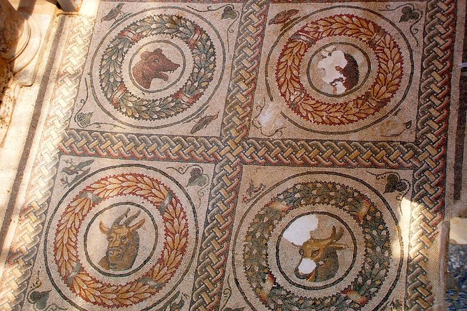 Roman Villa Del Casale Guide (Piazza Armerina): Truly Fabulous Mosaics in Sicily - Common questions