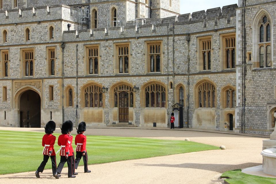 Royal Windsor Castle Tour Private Including Tickets - Directions