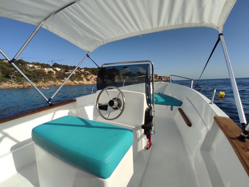 Santa Ponsa: License-Free Boat Rental - Common questions