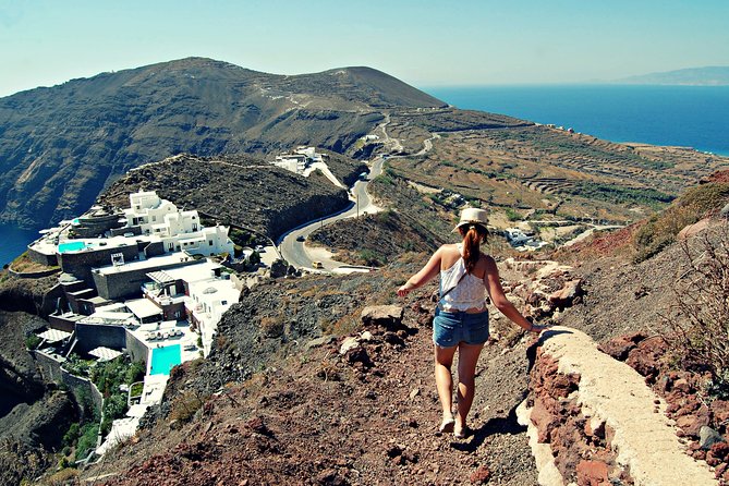 Santorini Caldera Walk Hiking Experience Fira-Oia - Safety and Tips
