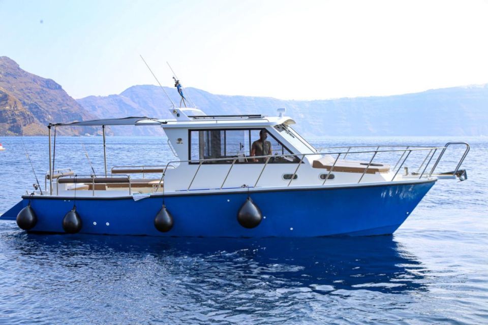 Santorini Private Cruise Sightseeing Tour With BBQ & Drinks - Experience Highlights