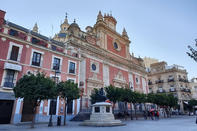 Sevilla Food Tour: Tapas, Wine, History & Traditions - Customer Reviews and Recommendations