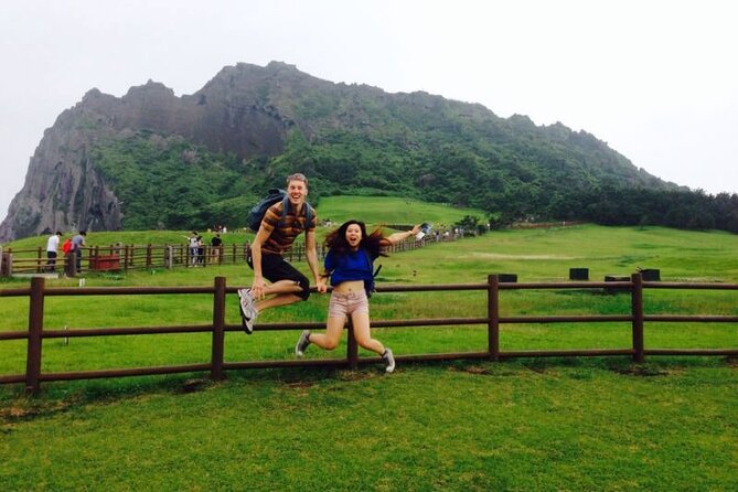 Small Group Private Taxi Tour DAY Experience in Jeju Island - Price and Availability Details