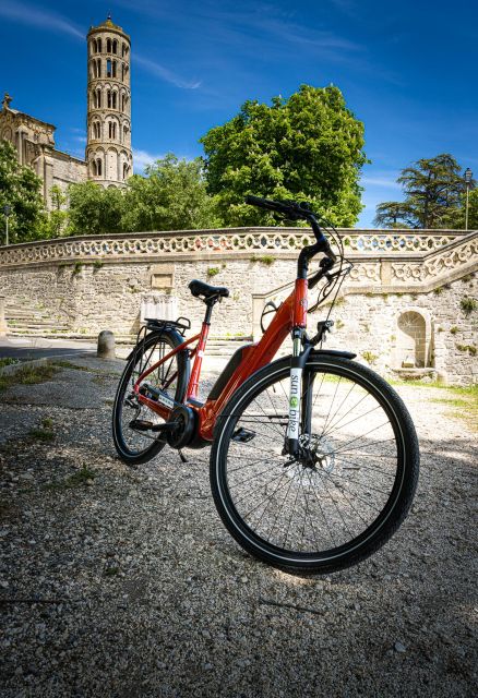 Uzes: A Picnic in the Heart of the Provençal Garrigue - E-Bike Rental and Inclusions