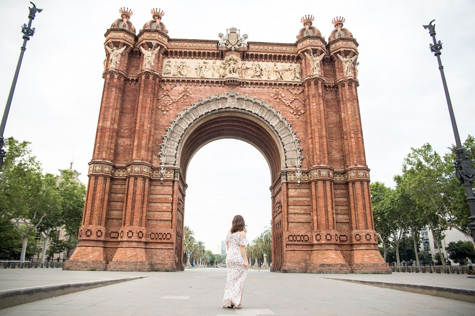 Barcelona: Instagram Tour of the Most Scenic Spots - Common questions