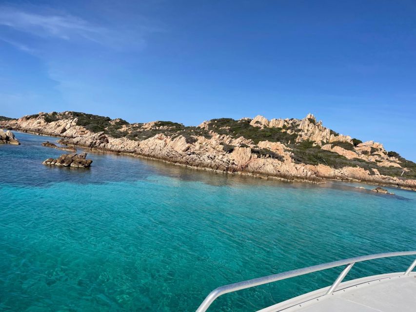Boat 6,5 M Rental for Excursions to Maddalena and Corsica - Common questions