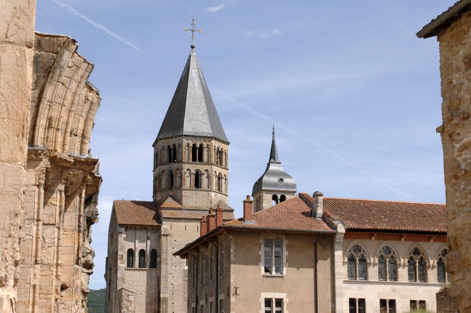 Burgundy: Cluny Abbey Entrance Ticket - Common questions