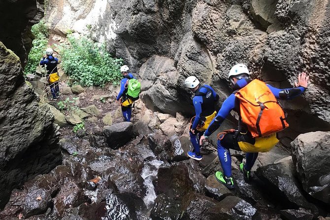 CANYONING Aquatic and Fun Route in Gran Canaria - Logistics: Meeting Point and Timing