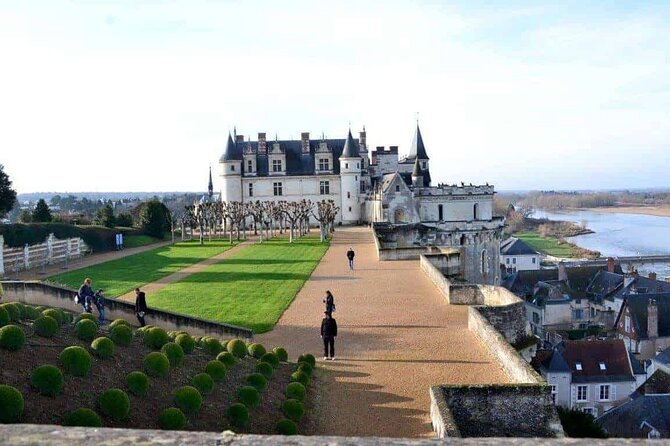 Day Trip: Paris to Loire Valley Castles - (Champagne on Board) - Common questions