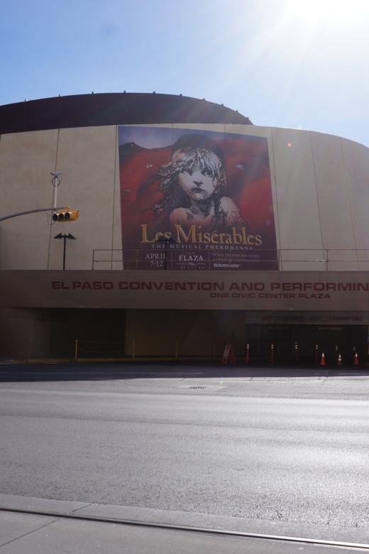 El Paso: Downtown Historic Walking Tour - Languages