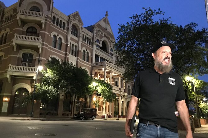 Evening Walking Tour of Serial Killer Past in Austin - Visitor Reviews and Experiences