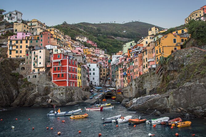 Guided Day Tour on Private Boat to Cinque Terre Private Boat - Common questions