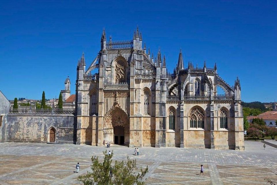 Lisbon: Fátima, Batalha Monastery, Nazaré and Óbidos Tour - Final Words