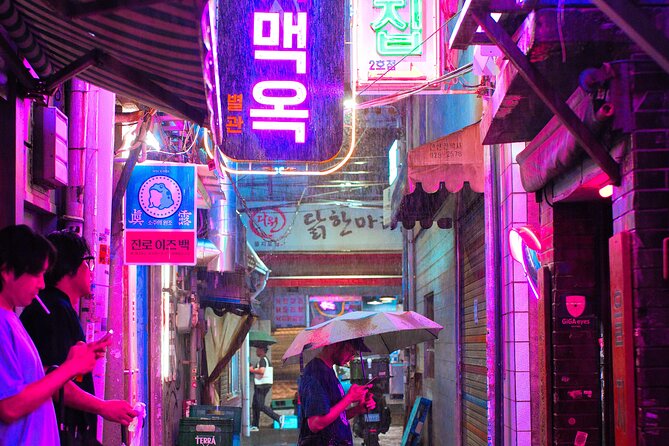 Neon Nights Photography 1 Hour Walking Tour in Seoul - Photography Skills and Techniques