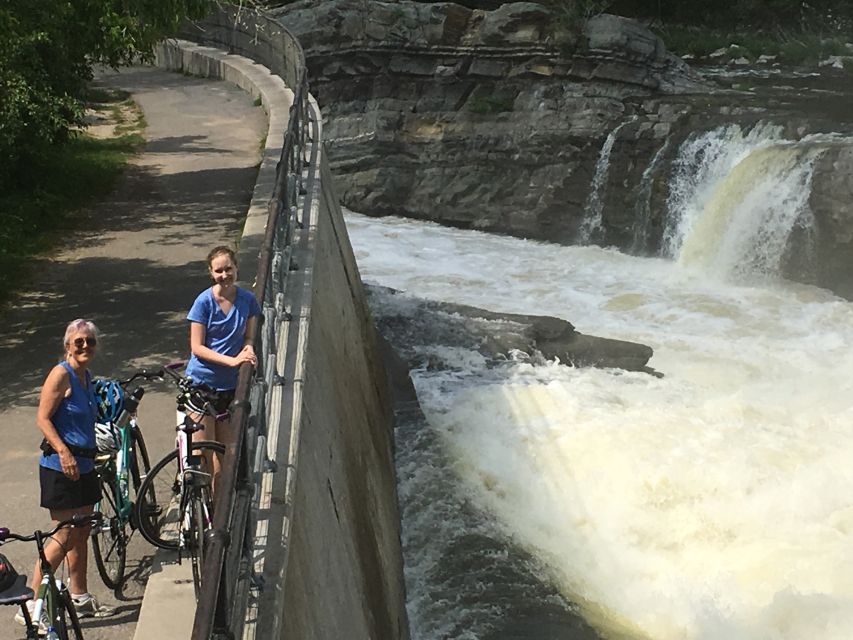 Ottawa: Guided Bike Tour Through Gatineau and Ottawa - Guided Bikes and Route