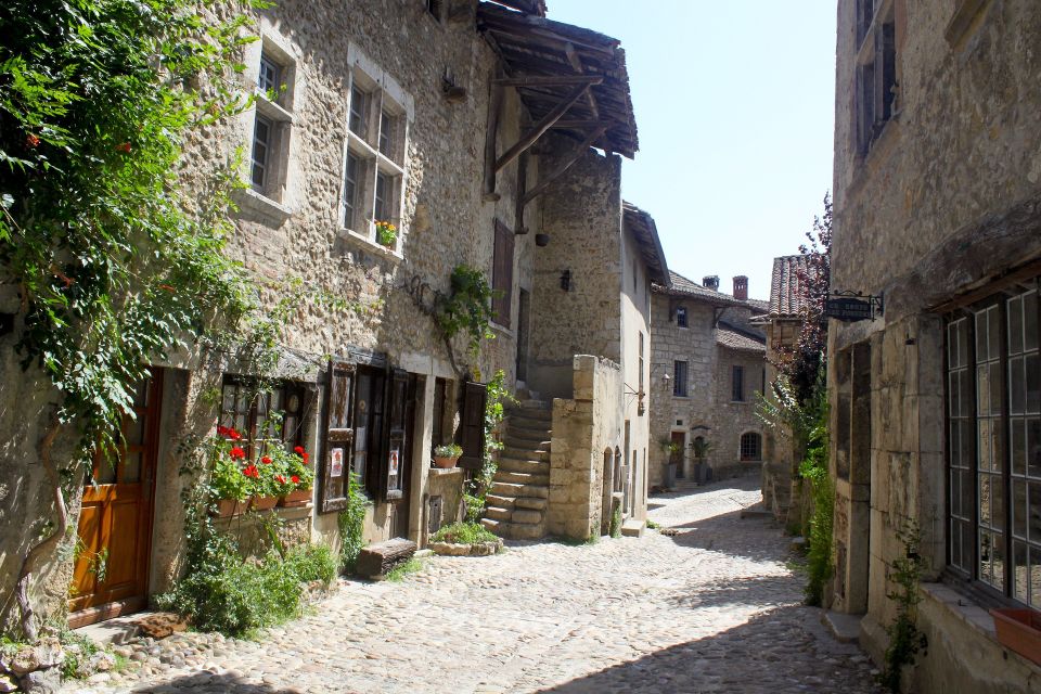 Pérouges : Medieval Village Private Guided Tour - Directions