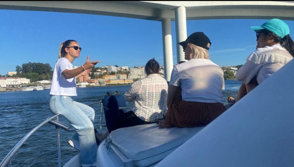 Porto: Sunset Boat Trip With Welcome Drink - Pricing and Customer Reviews