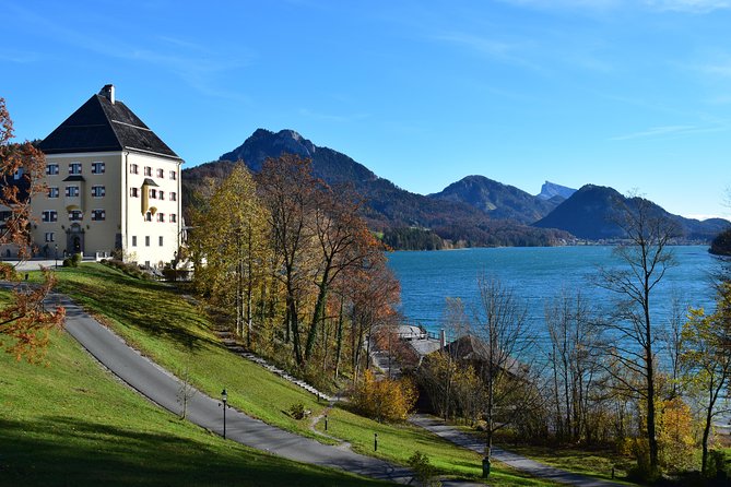 Private Tour: Salzburg Lake District and Hallstatt From Salzburg - Guides Professionalism and Friendliness