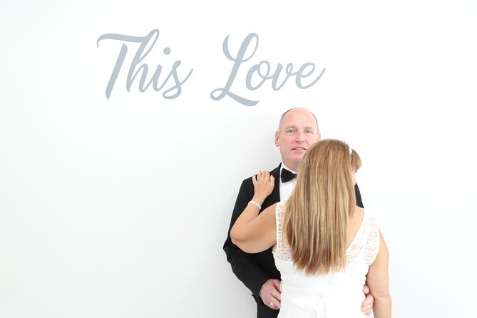 Quickie Las Vegas Wedding at Paradise Wedding Chapel - Marriage License Information