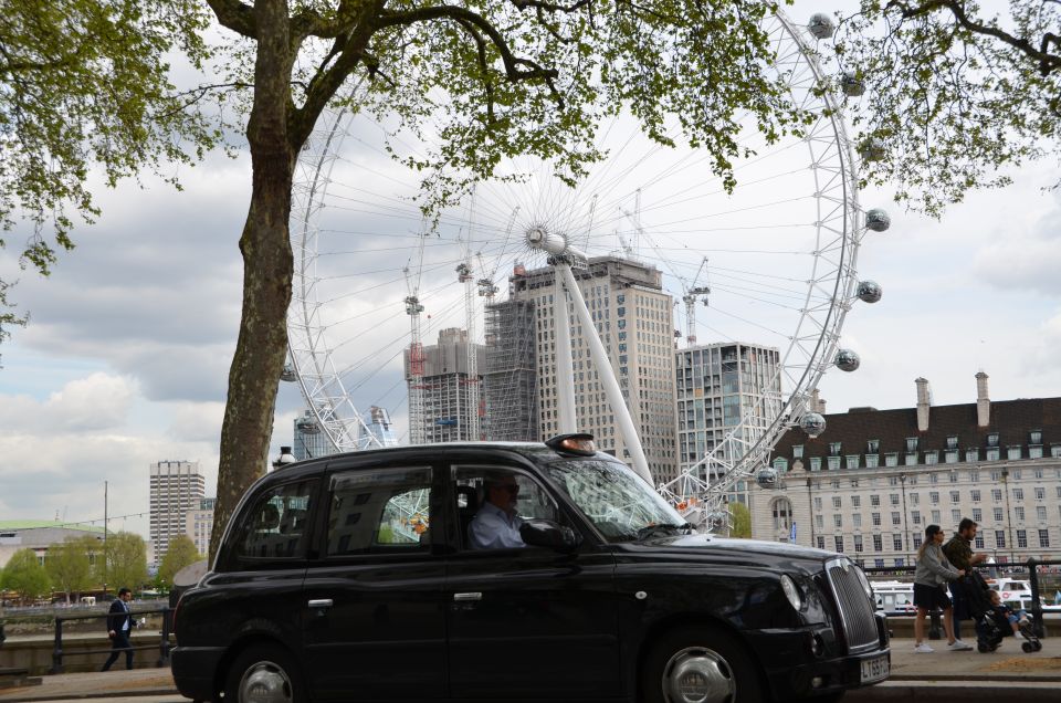 Royal London Private Full-Day Sightseeing Tour by Black Taxi - Common questions