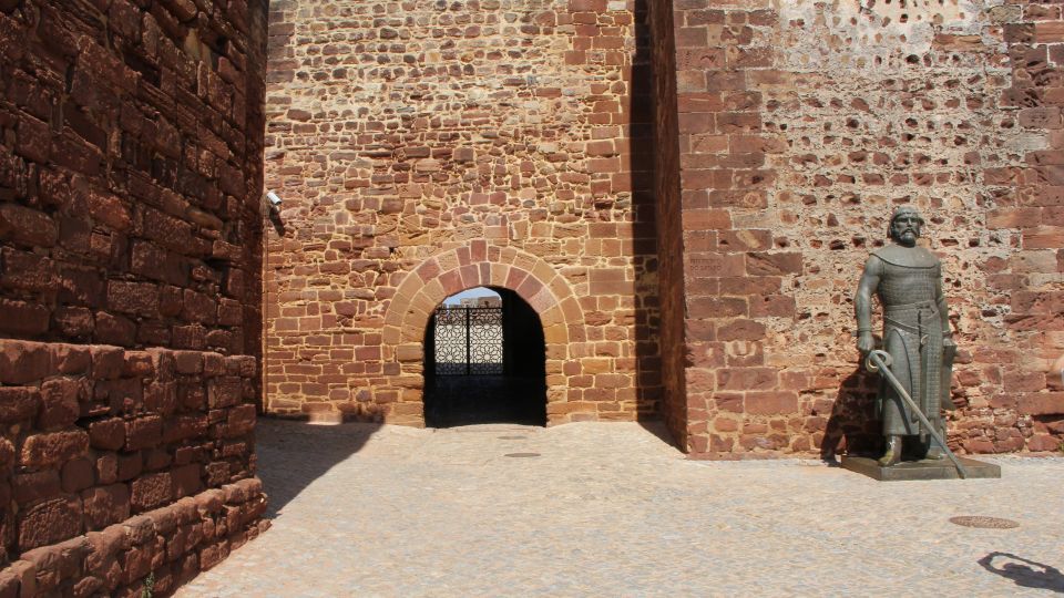 Albufeira: Silves Castle and Old Town With Chapel of Bones - Directions