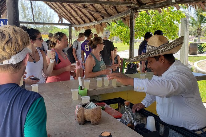 Customizable Private Buggy Tour in Cozumel With Lunch and Snorkel - Guide Hospitality and Customer Feedback