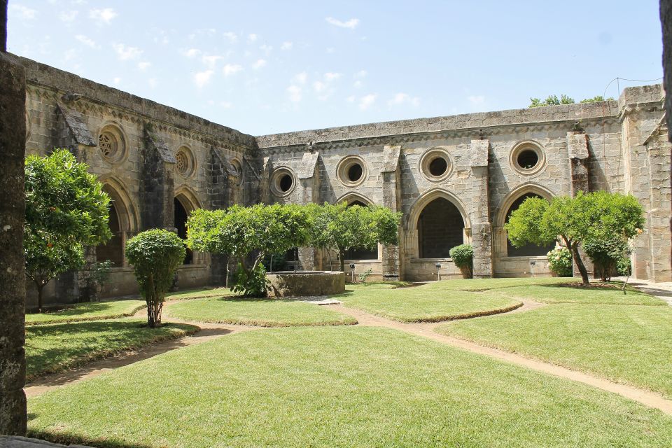 From Lisbon: Évora Private Historic Discovery Tour - Helpful Directions for the Tour