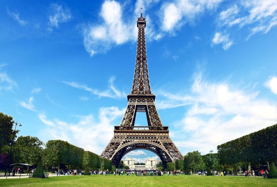 From London: Paris Day Trip With Lunch on Eiffel Tower - Common questions