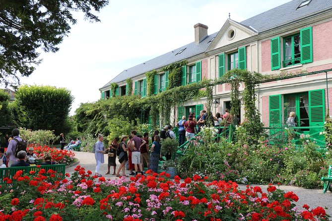 Giverny Private Half-Day Trip Including Claude Monet Gardens & House From Paris - Common questions