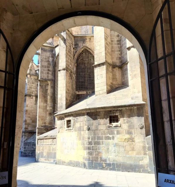 Jewish Quarter Barcelona: The Gothic Tour - Common questions