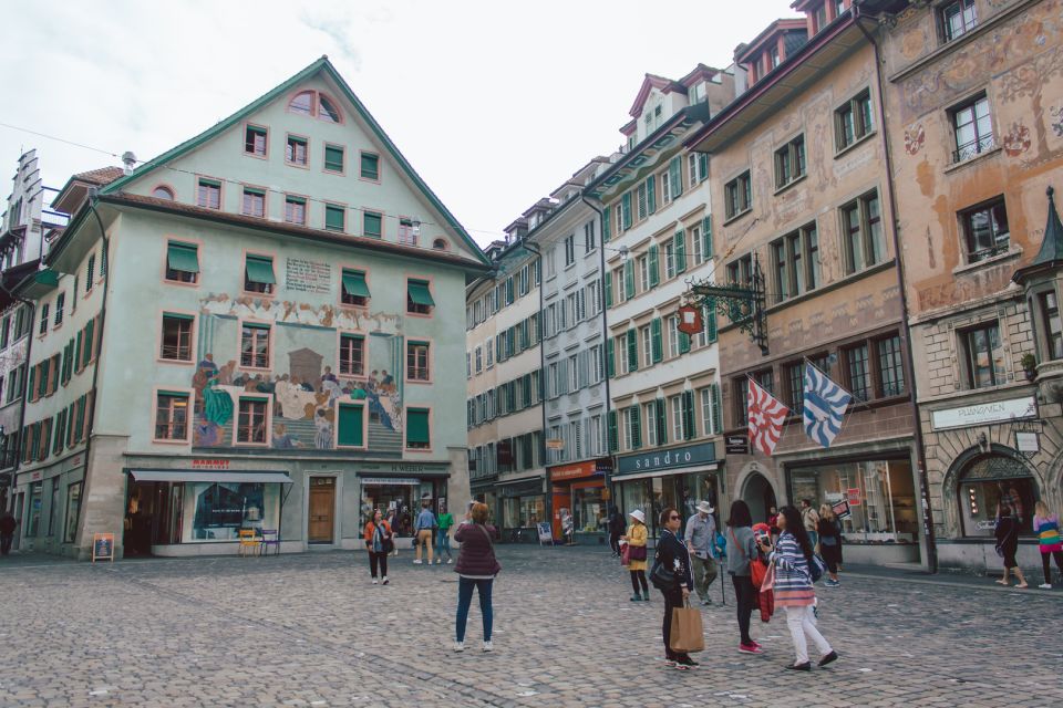 Lucerne: Guided Walking Tour With an Official Guide - Price and Gift Options
