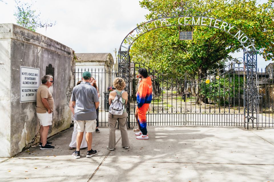 New Orleans: Garden District Food, Drinks & History Tour - Directions and Logistics