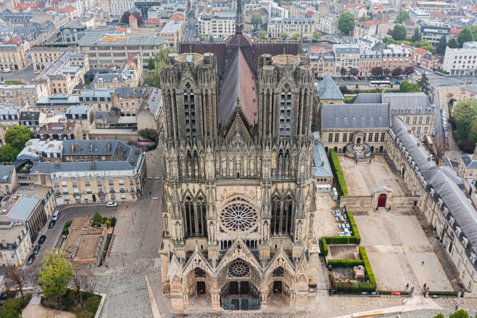 Reims: Self-Guided Highlights Scavenger Hunt & Walking Tour - Self-Guided Walking Route