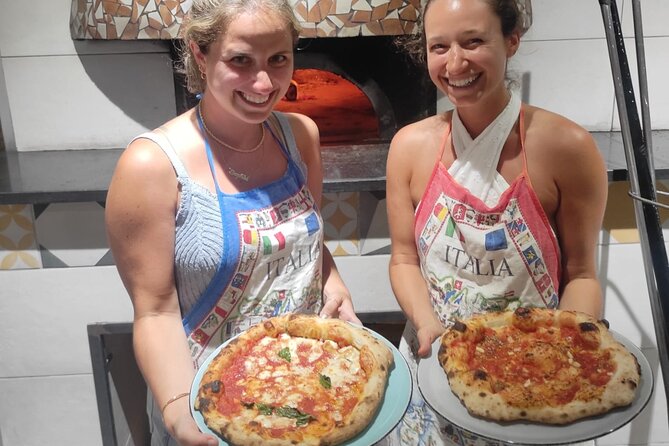 Small Group Naples Pizza Making Class With Drink Included - Professional Pizzaiolo Guidance